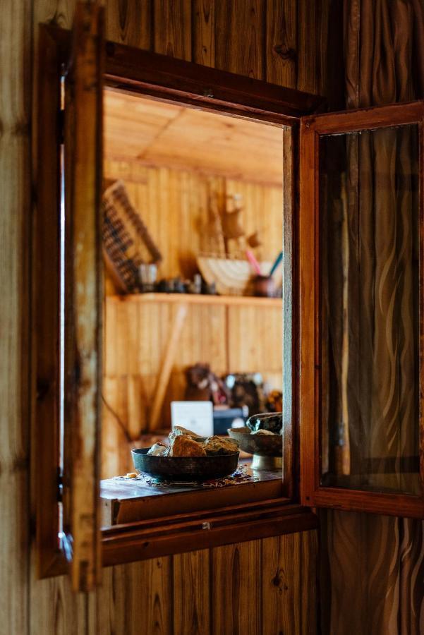 Iris B&B In Debed Canyon 阿拉韦尔迪 外观 照片