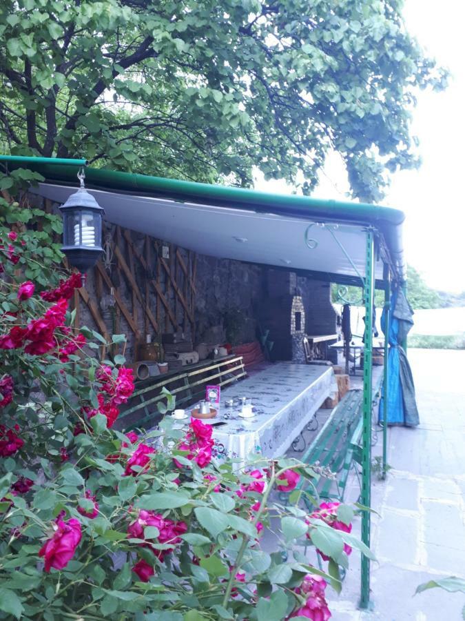 Iris B&B In Debed Canyon 阿拉韦尔迪 外观 照片